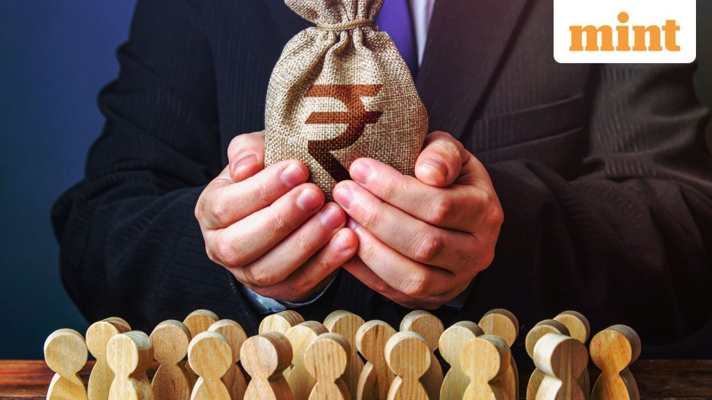 Dividend Stocks: Bajaj Holdings, BEML, Paisalo Digital, among others to trade ex-dividend next week; Full list here Dividend Stocks: Some companies are trading ex-dividend next week, while some will trade ex-bonus issue and ex-stock split this upcoming week.