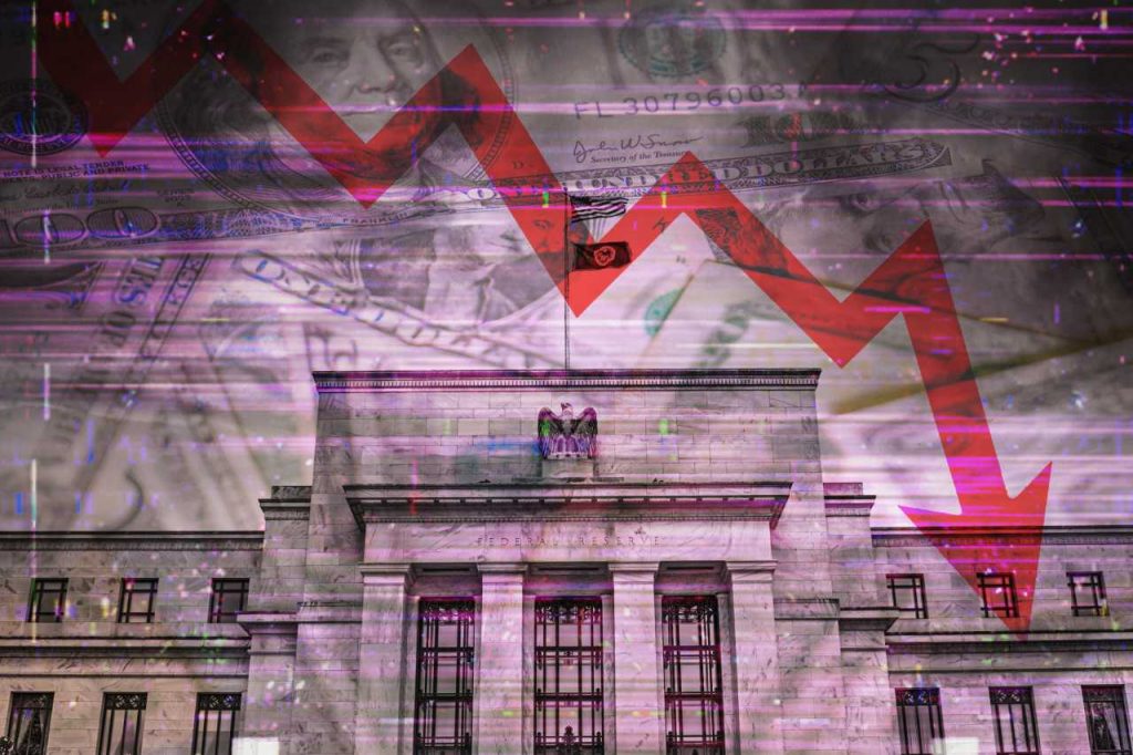 Why JPMorgan is warning the Fed rate cut everyone expects could sink stocks Why JPMorgan is warning the Fed rate cut everyone expects could sink stocks