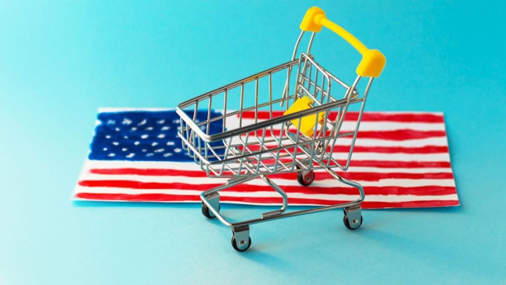 US grocers face sales crunch as shutdown threatens SNAP benefits